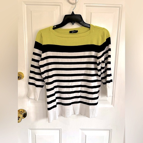 LYN SWEATER - Picture 1 of 9